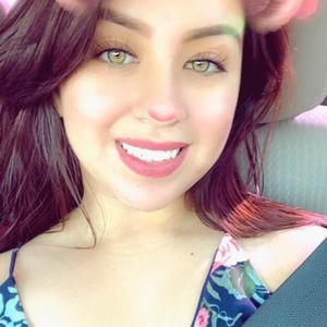 Meet your Posher, Dalia